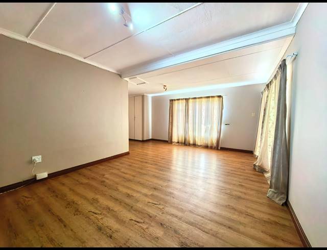 4 BEDROOM HOUSE TO LET IN SASOLBURG EXT 15